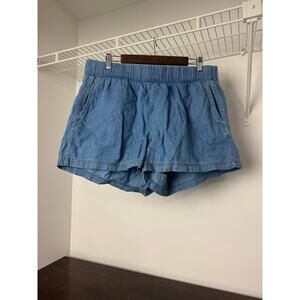 Torrid Pull On Light Weight Denim, High-Rise Short, Light Wash, 1X (14/16) NWT